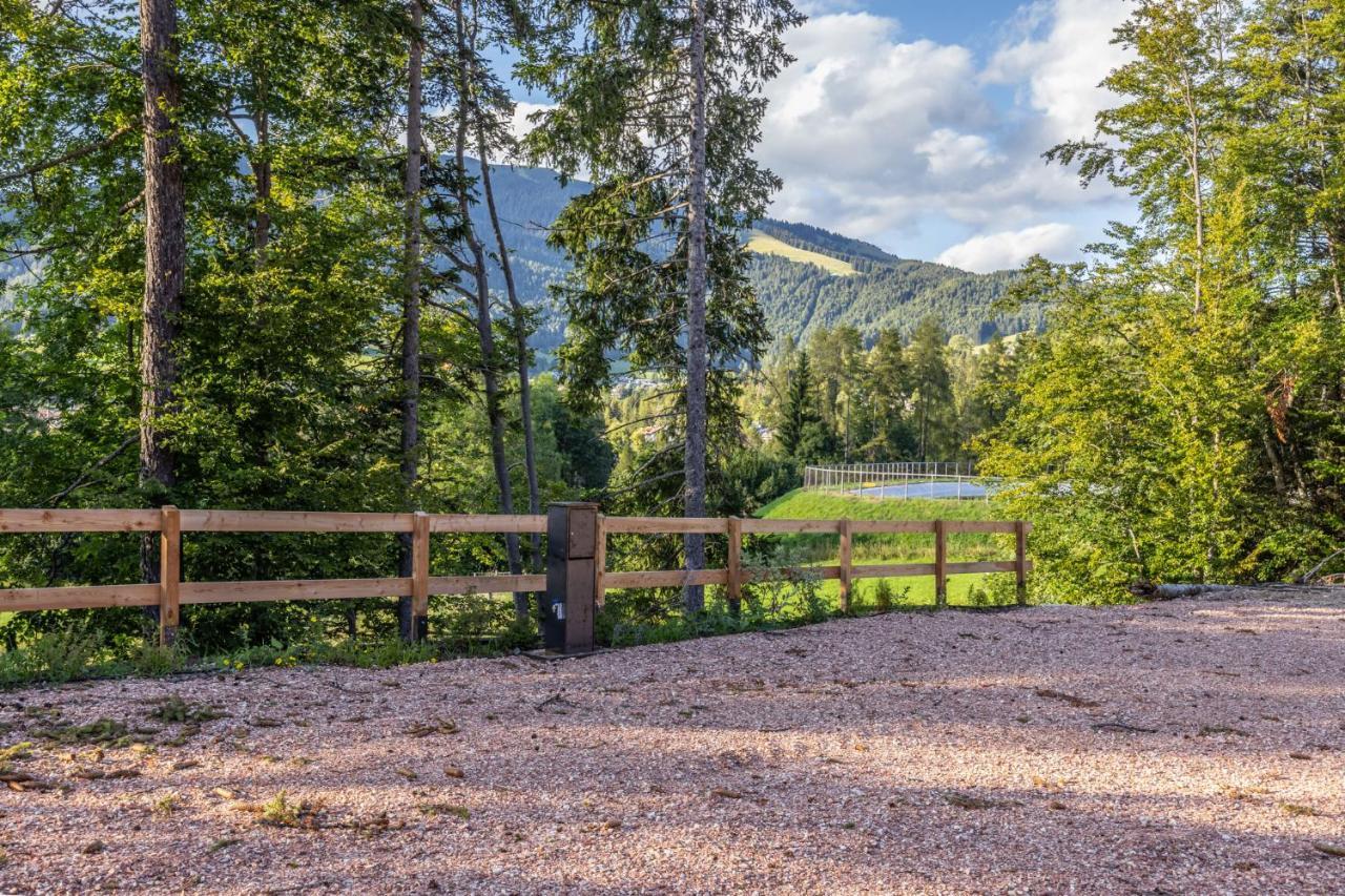 Camping Essenza Alpina Folgaria Luaran gambar